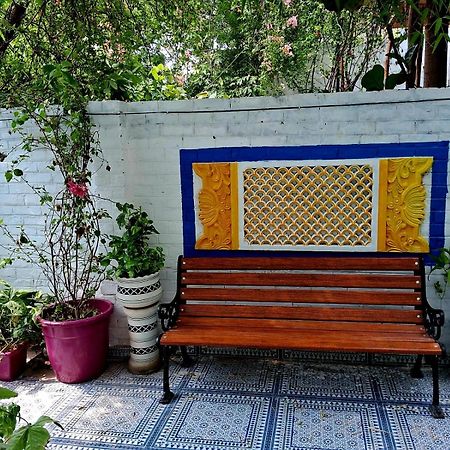 The Coral House Homestay By The Taj Agra  Bagian luar foto